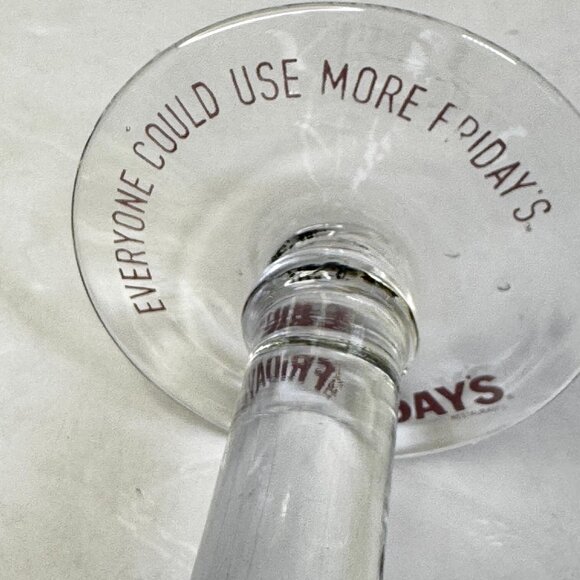 Set 3 TGI Friday's Amethyst Swirls 16 oz Martini Margarita Glasses - Picture 7 of 13